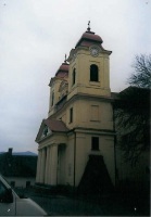 iar nad Hronom - Rmskokatolcky kostol s dvojvem